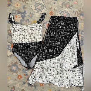 Summersalt swim bundle. Sz 12 suit and Sz M skirt.